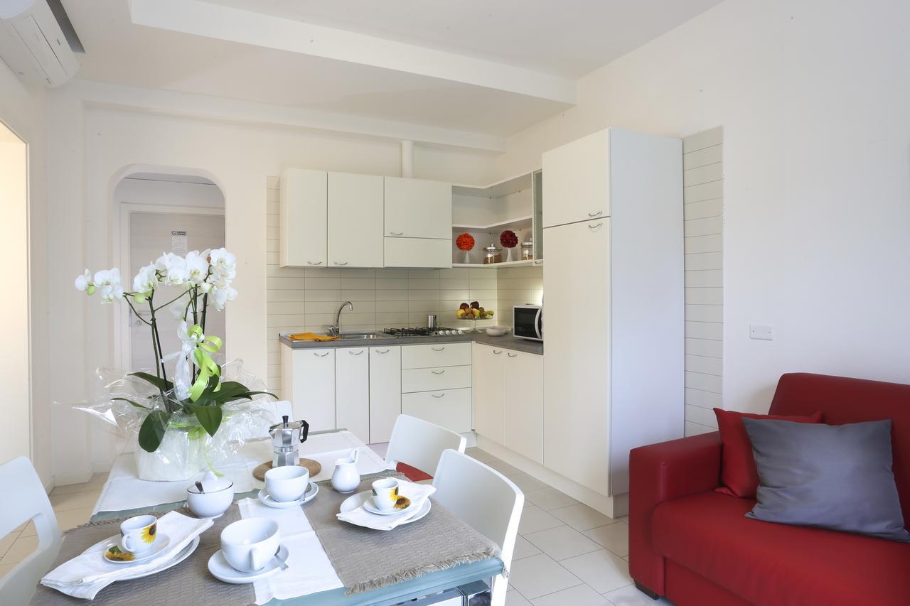 Residence Altea Riccione Exterior photo